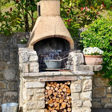 Holiday Moriaolo By Interhome Дом отдыха Toscella